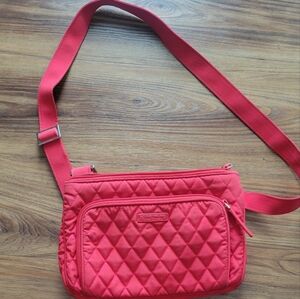 Vera Bradley Little Hipster in‎ Fire Red